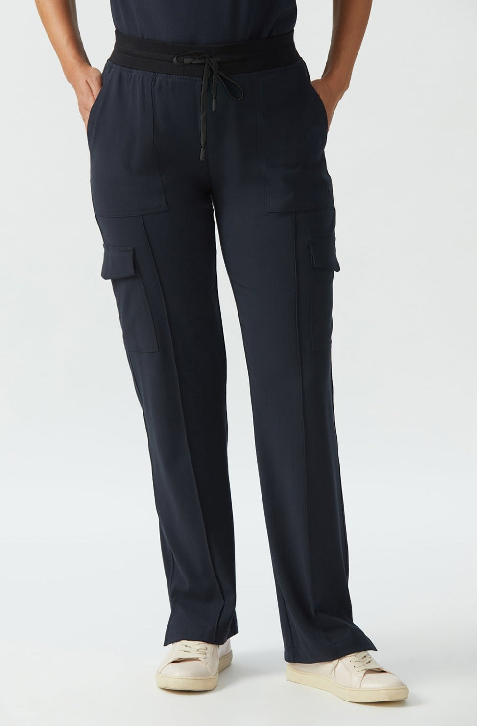 Fitted Cargo Pant-Long